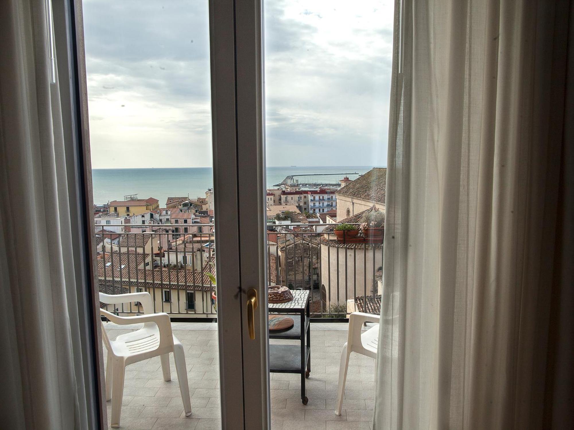 Armonia Bed & Breakfast Салерно Екстериор снимка